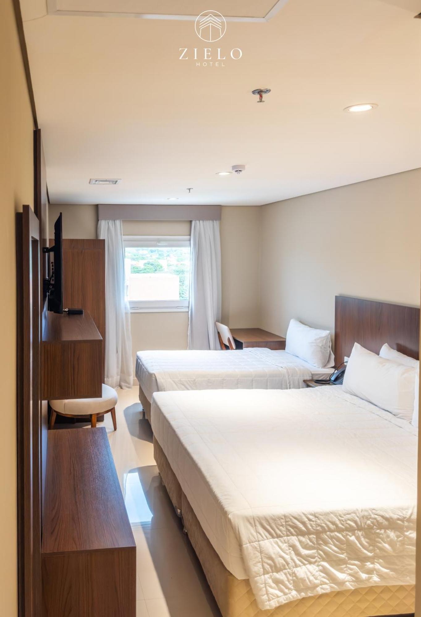 Zielo Hotel อะซุนซิออง ภายนอก รูปภาพ