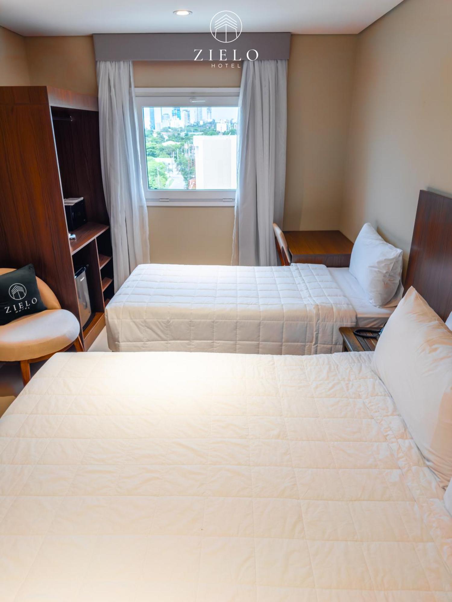 Zielo Hotel อะซุนซิออง ภายนอก รูปภาพ